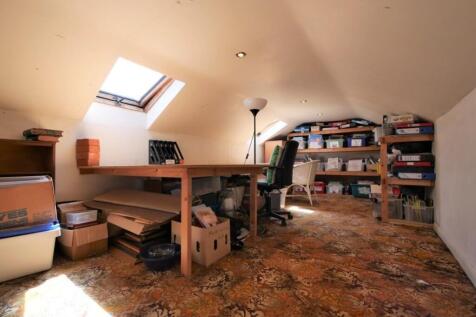ATTIC ROOM