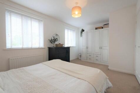 BEDROOM1 2