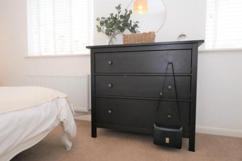BEDROOM1 3