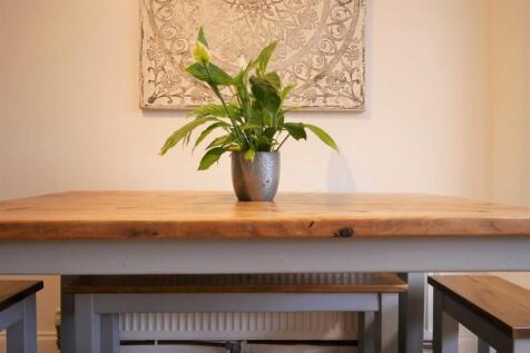 KITCHEN DINER5