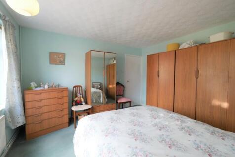 BEDROOM2 2