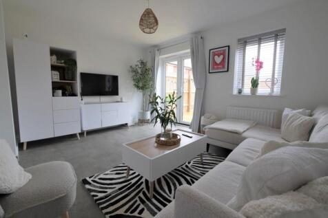 LIVING ROOM1