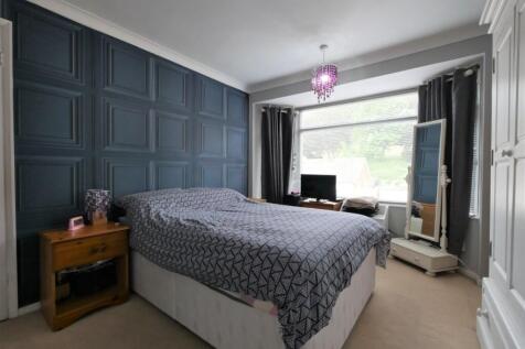 BEDROOM1 2