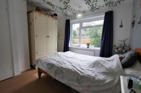 BEDROOM2 1