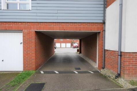 ENTRANCE TO PARKI...