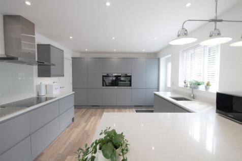 KITCHEN DINER5