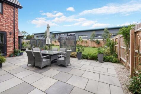 PATIO4