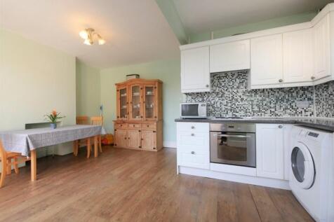 KITCHEN DINING2