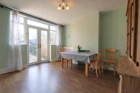 KITCHEN DINING4