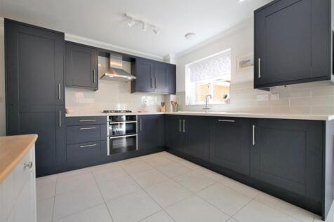 KITCHEN AND DININ...