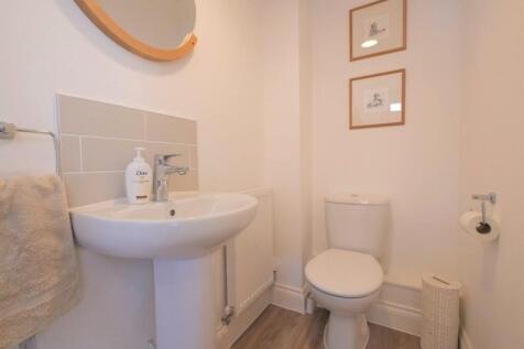 GROUND FLOOR CLOA...