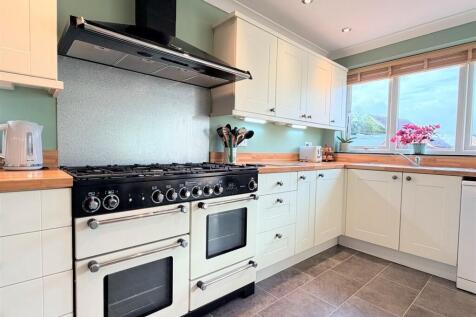 KITCHEN AND DININ...