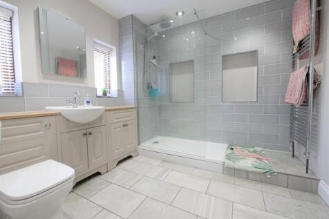 GF BEDROOM1 EN SU...