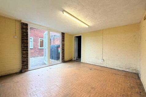 NEW WORKSHOP GARD...