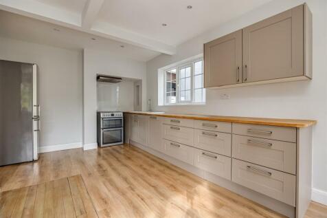house-tudor-close-banstead-122.jpg