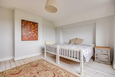house-tudor-close-banstead-135.jpg