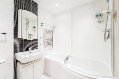 CHESHAM HEIGHTS, B3 (3).jpg