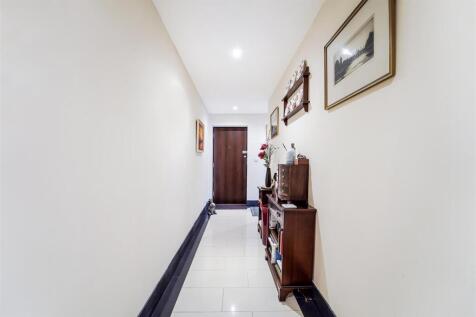 CHESHAM HEIGHTS, B3 (2).jpg