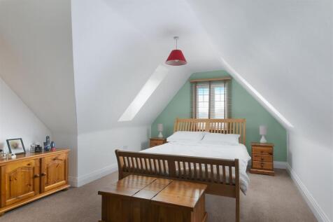 CHIPSTEAD HOUSE, FLAT 8 - (8).jpg