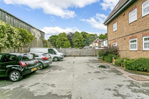 flat-diceland-road-banstead-105.jpg