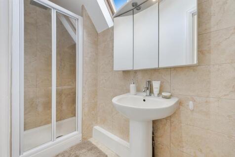 STAGBURY CLOSE, 9 (13).jpg