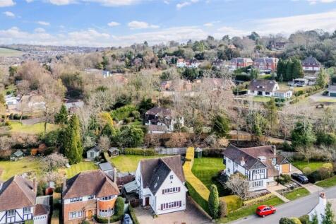 STAGBURY CLOSE, 9 DRONE (4).jpg