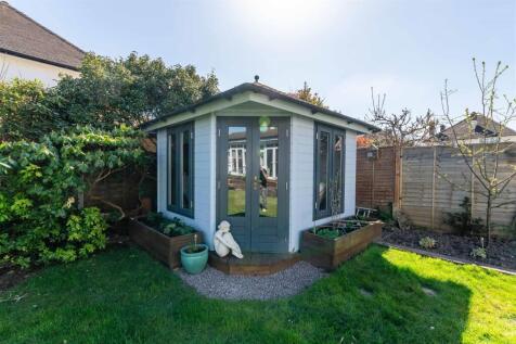 YEWLANDS CLOSE, 44 EXTRA UNPROCESSED-50.jpg