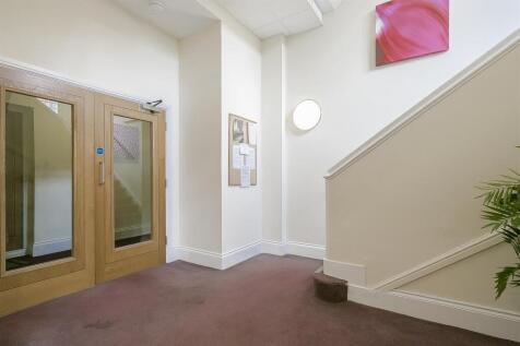 flat-rendell-house-elizabeth-drive-banstead-112.jp
