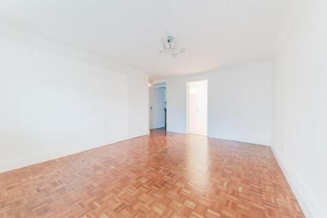 Well House, Woodmansterne Lane3.jpg