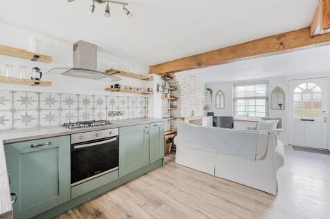 MINT COTTAGES, 2 (14).jpg