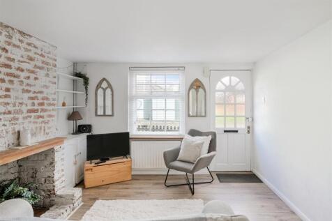 MINT COTTAGES, 2 (19).jpg