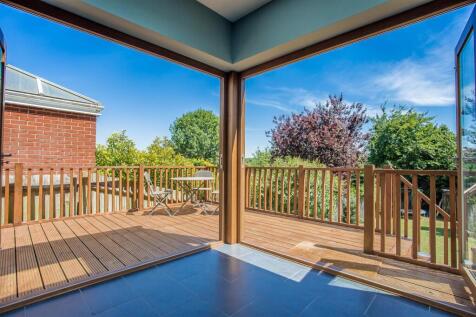 house-chipstead-way-banstead-1004.jpg
