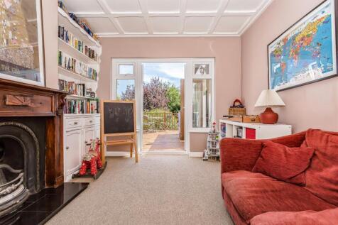 house-chipstead-way-banstead-1019.jpg
