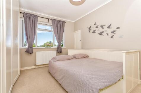 house-chipstead-way-banstead-1022.jpg
