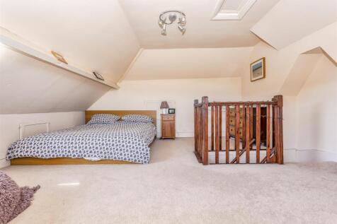 house-chipstead-way-banstead-1026.jpg