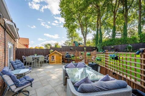 KENMORE CLOSE, 1-27.jpg