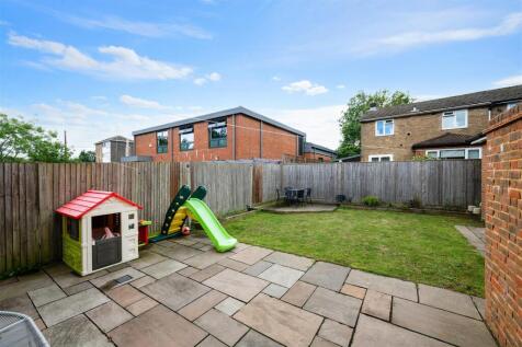 PRESTON MANOR ROAD, 81- (15).jpg