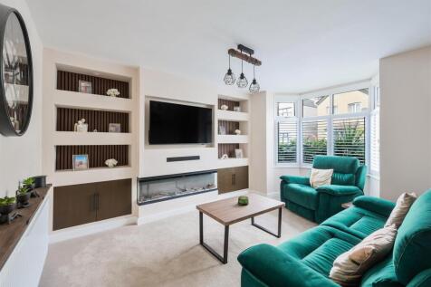 FERNDALE ROAD, 54  (5).jpg