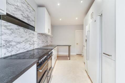 OAKS WAY, 34 (9).jpg