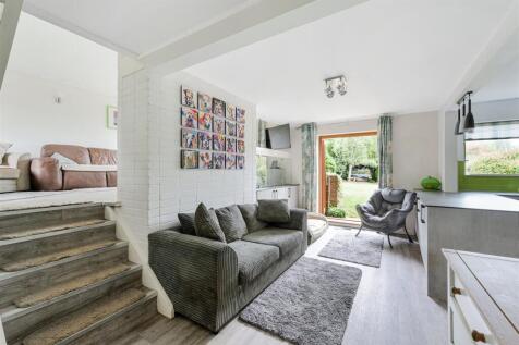 ROSE BUSHES, 63 (11).jpg