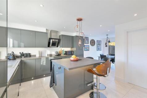 THE GABLES,7 - (1).jpg