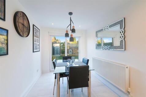 THE GABLES,7 - (5).jpg