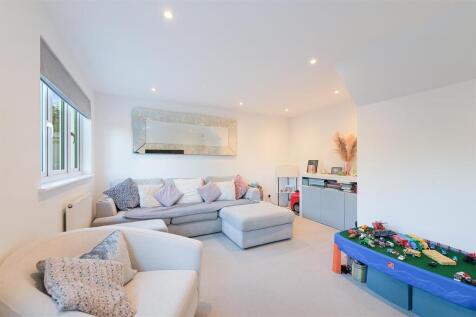 THE GABLES,7 - (8).jpg