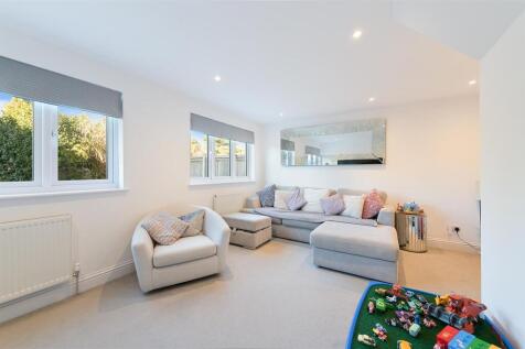 THE GABLES,7 - (7).jpg