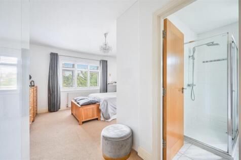 BYWOOD CLOSE, 4- (13).jpg