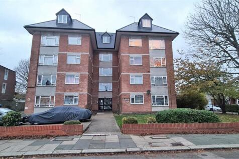 Ridgeon Court N22