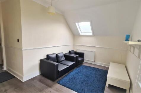 Lounge 1