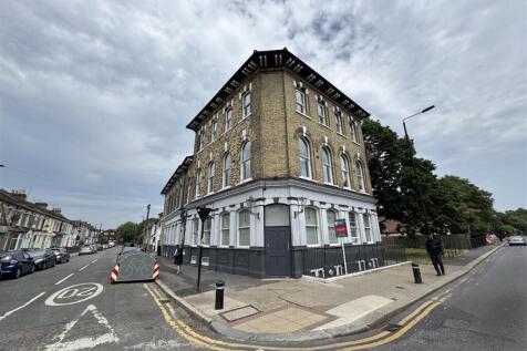 Elmsdown House E15