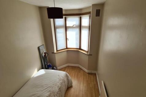 Bed 3