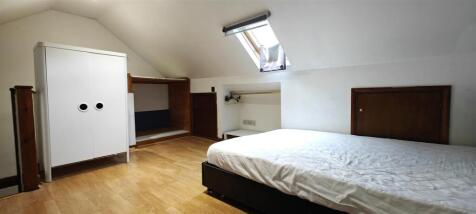 Bed 4